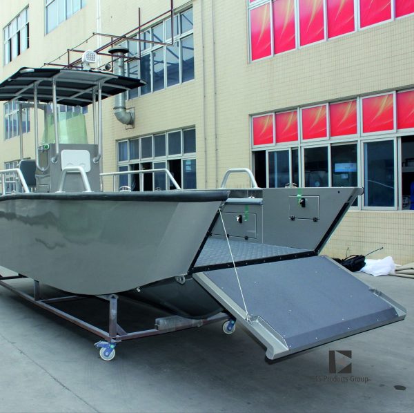Mehrzweckboot mit Bugklappe (Aluminium)