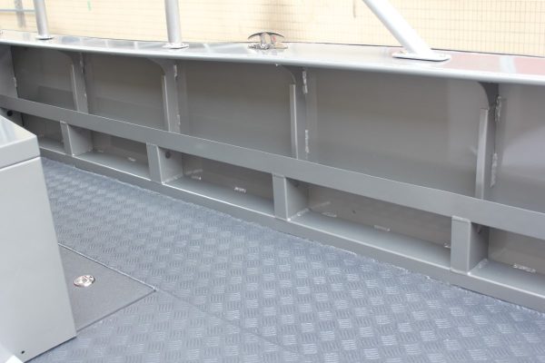 Mehrzweckboot mit Bugklappe (Aluminium)