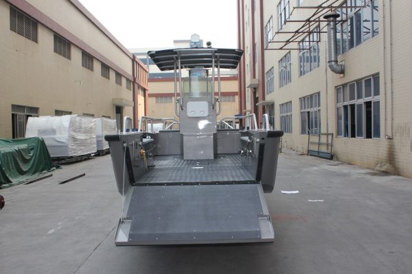 Mehrzweckboot mit Bugklappe (Aluminium)