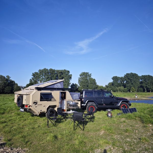 ETS Off Road Camper Trailer RV505 / Wohnwagen / Wohnanhänger / Farbe: sand ETS Off Road Camper Trailer RV505 / Wohnwagen / Wohnanhänger / Farbe: sand
