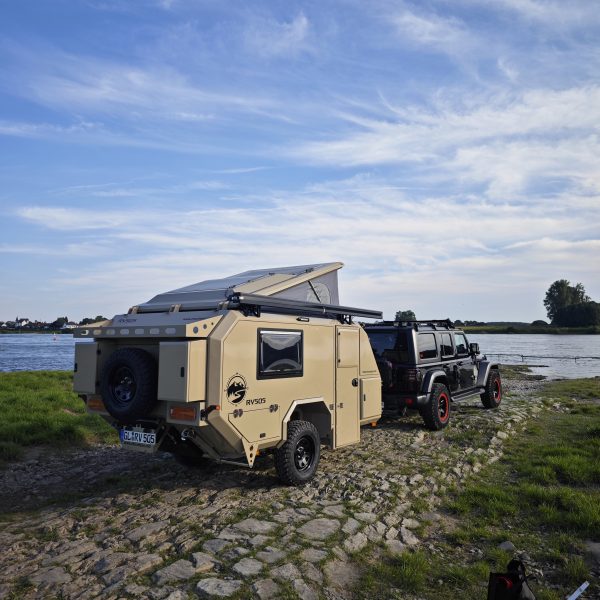 ETS Off Road Camper Trailer RV505 / Wohnwagen / Wohnanhänger / Farbe: sand ETS Off Road Camper Trailer RV505 / Wohnwagen / Wohnanhänger / Farbe: sand