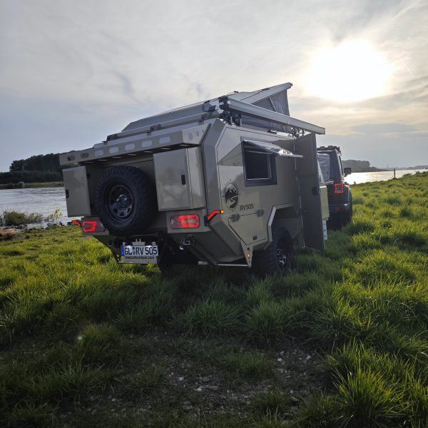 ETS Off Road Camper Trailer RV505 / Wohnwagen / Wohnanhänger / Farbe: sand ETS Off Road Camper Trailer RV505 / Wohnwagen / Wohnanhänger / Farbe: sand